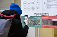 foto - výstava Klimatická změna a zemědělství pohledem místních aktérů 06.JPG