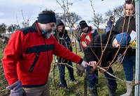 foto - Střední vinařská škola Valtice, soutěž v řezu révy vinné 04.jpg