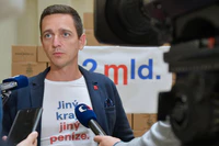 foto - brífink - kraji chybí 2 milardy 11.jpg