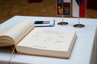 foto - brněnský diplomatický sbor, setkání s představiteli kraje 06.jpg