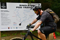 foto - cyklistické trasy pod kopcem Travičná, Tvarožná Lhota, singletraily 06.jpg