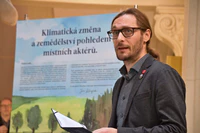 foto - výstava Klimatická změna a zemědělství pohledem místních aktérů 05.JPG